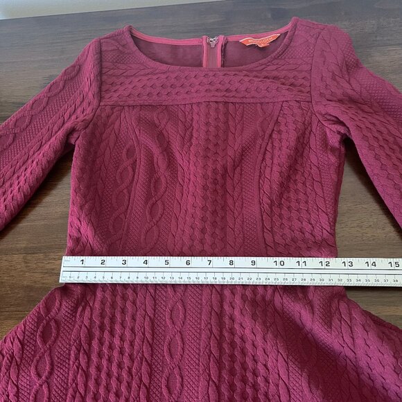 Modcloth Maroon Cable Knit Dress Size Small, 3/4 sleeve - Picture 9 of 13